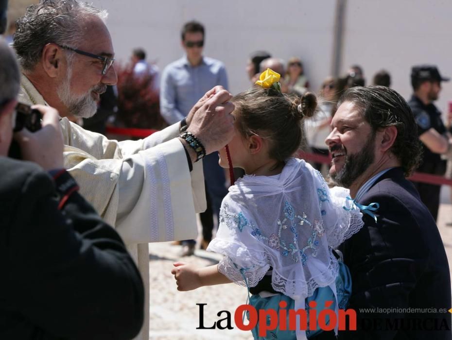 Ofrenda de flores en Caravaca: imposición de cruce