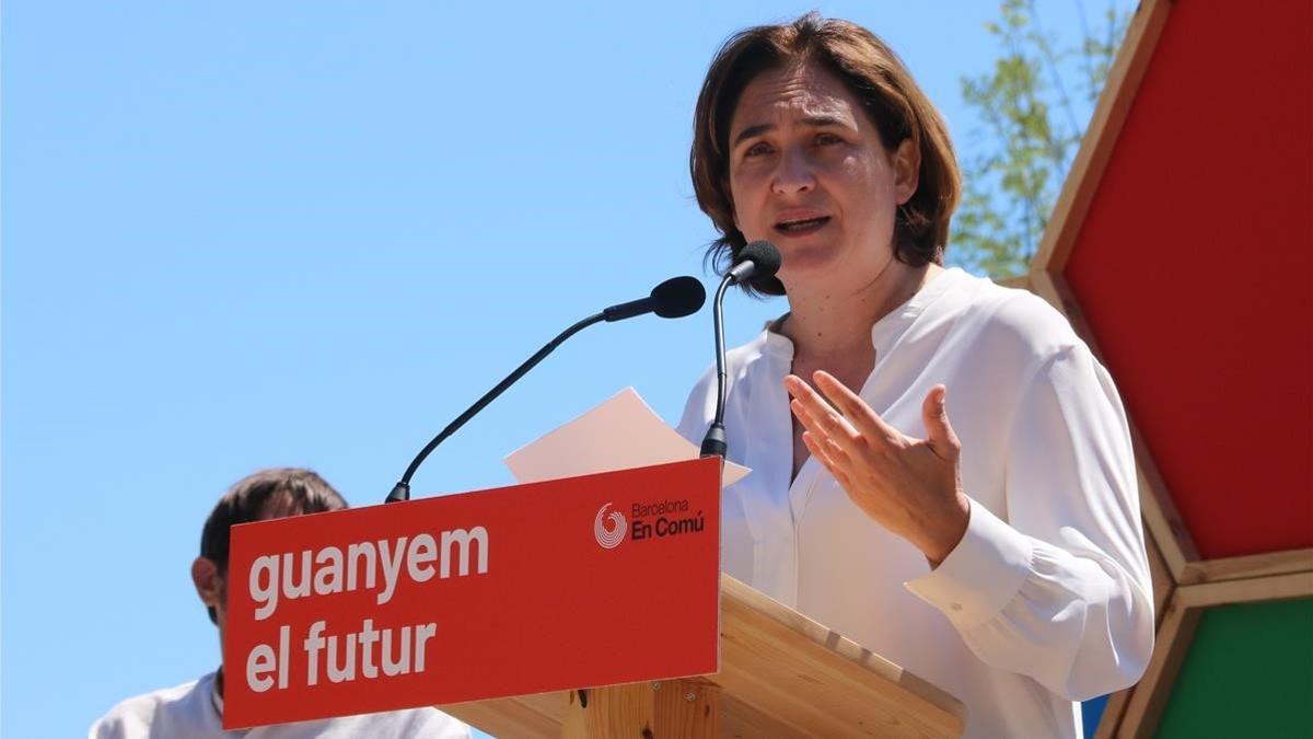 Colau, durante un acto de campaña en el Parc de les Glòries de Barcelona, el 12 de mayo del 2019