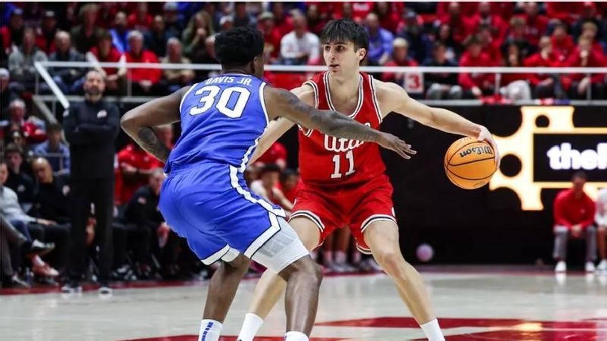 Lucas Langarita, en acción con Utah la pasada madrugada.