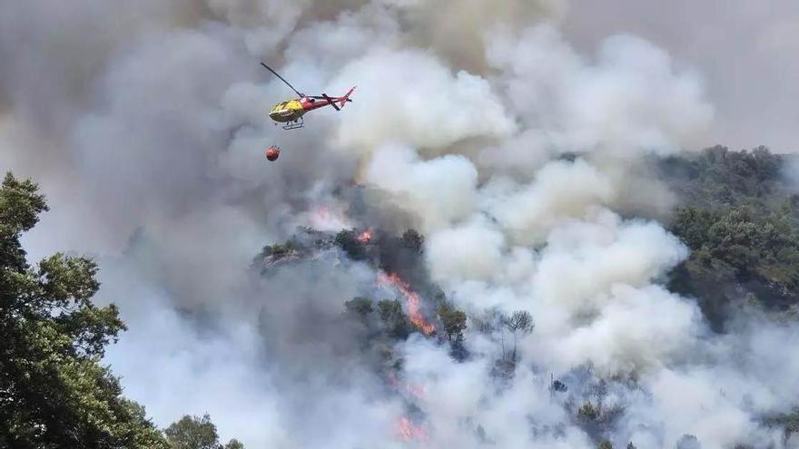 L'incendi de Sant Quirze Safaja, en imatges