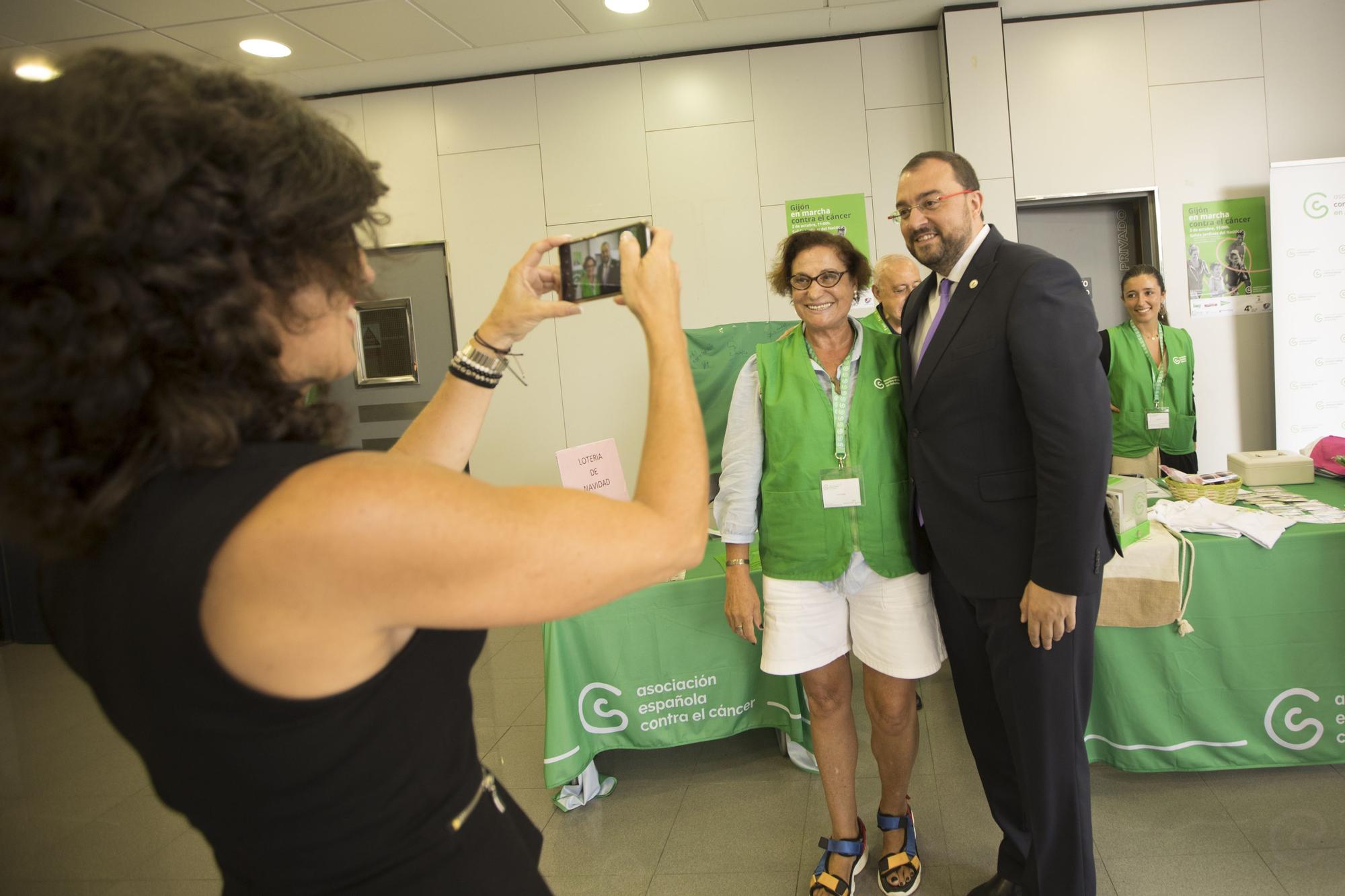 En imágenes: La visita de Adrián Barbón a la Feria de Muestras