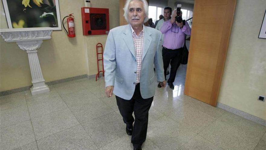 La Audiencia ratifica que se abra juicio a Gómez por fraude