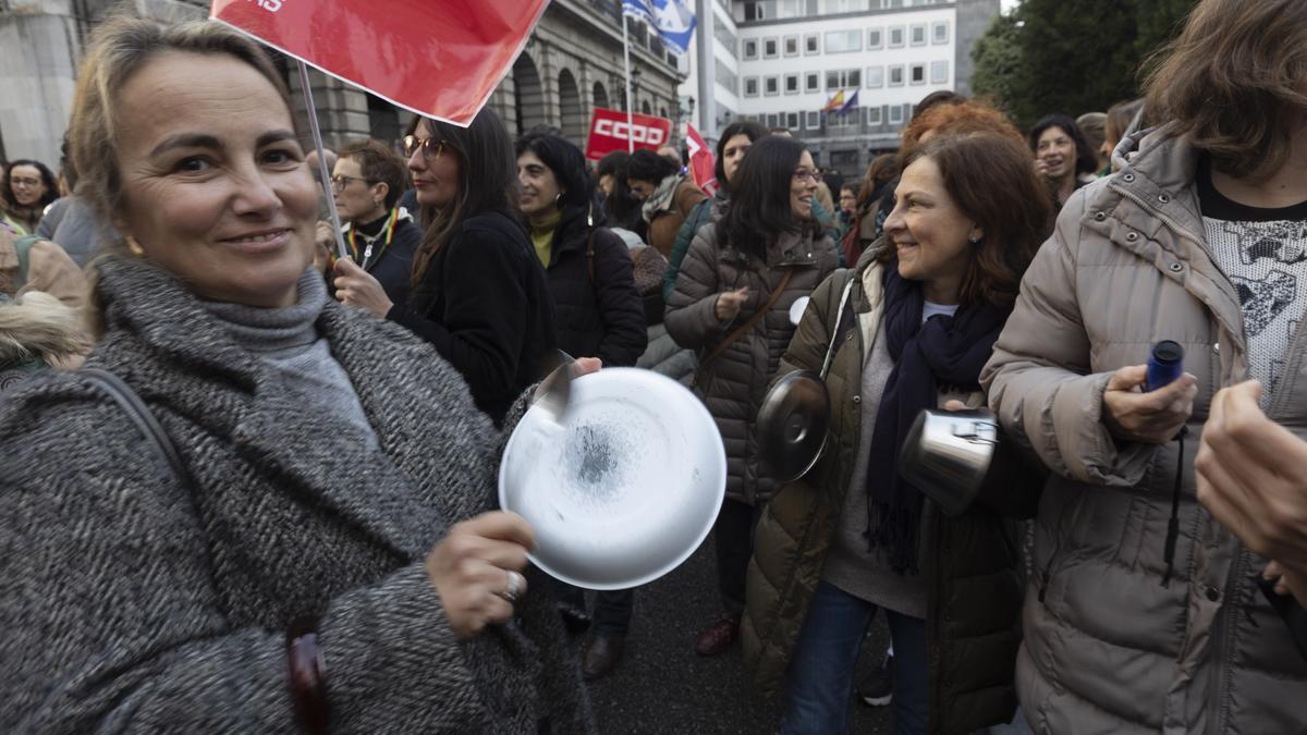 Así fue la protesta de los docentes contra la LOMLOE