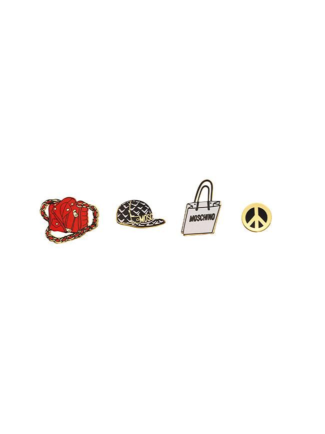 Todas las imágenes de la colección de Moschino x H&M: pines