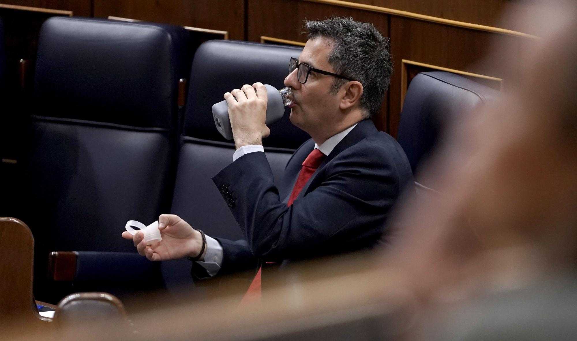 El ministro de la Presidencia, Félix Bolaños, en el Congreso de los Diputados. FOTO JOSÉ LUIS ROCA