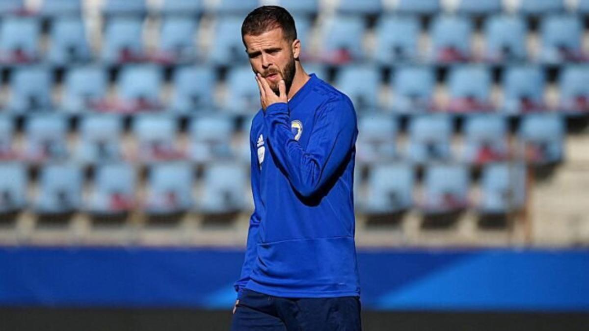 Miralem Pjanic con su selección, Bosnia