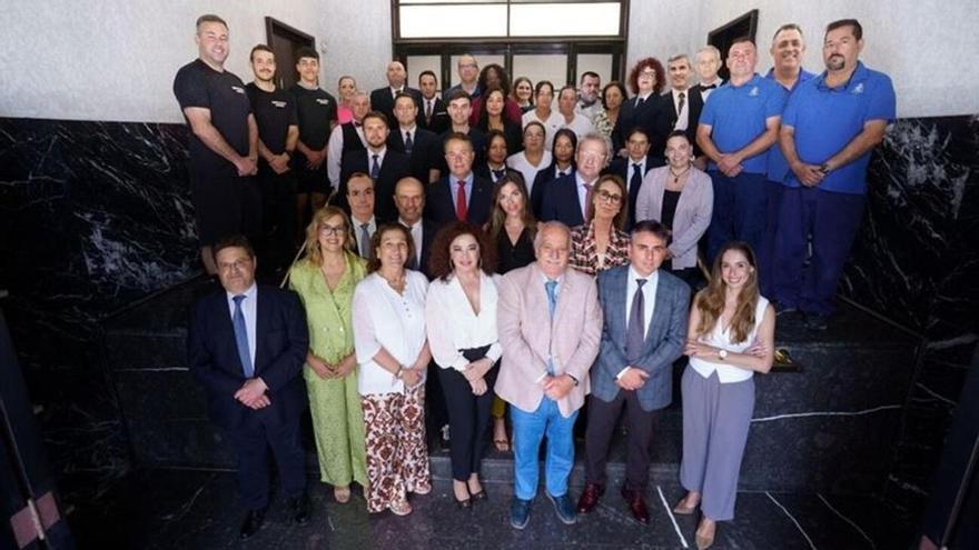 La justicia suspende cautelarmente la orden de clausura del Real Casino de Tenerife