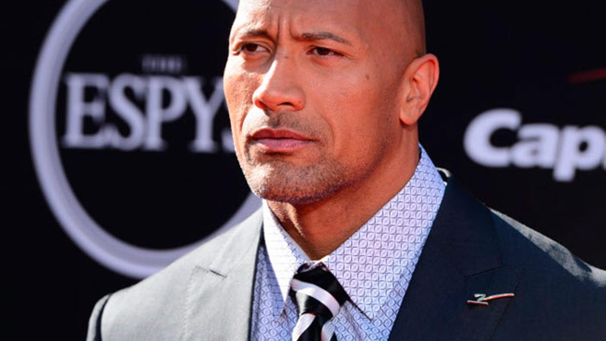 El actor Dwayne 'The Rock' Johnson se une a la protesta de los Globos de Oro