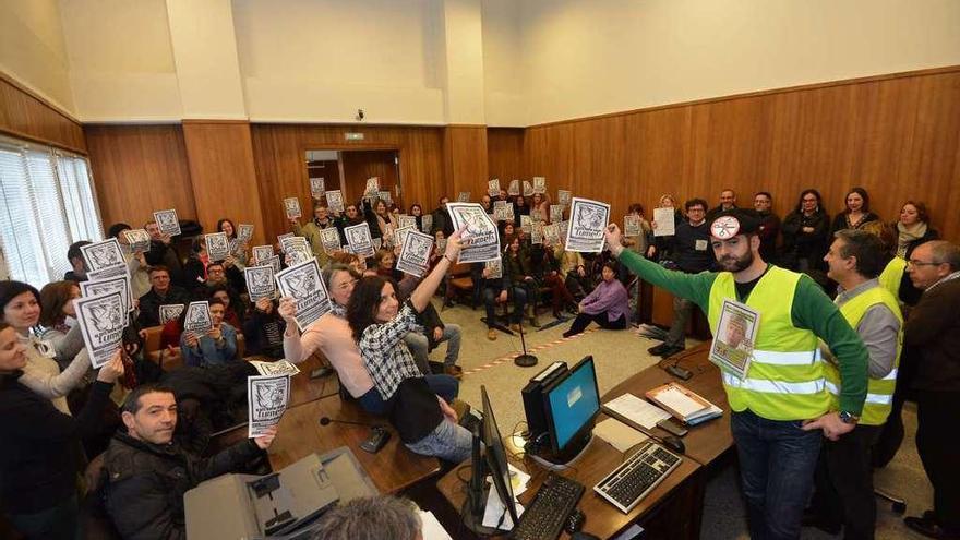 Asamblea de trabajadores de la Administración de Justicia celebrada ayer en Pontevedra.