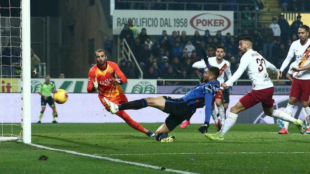 El Atalanta remontó a la Roma para vencer por 2-1