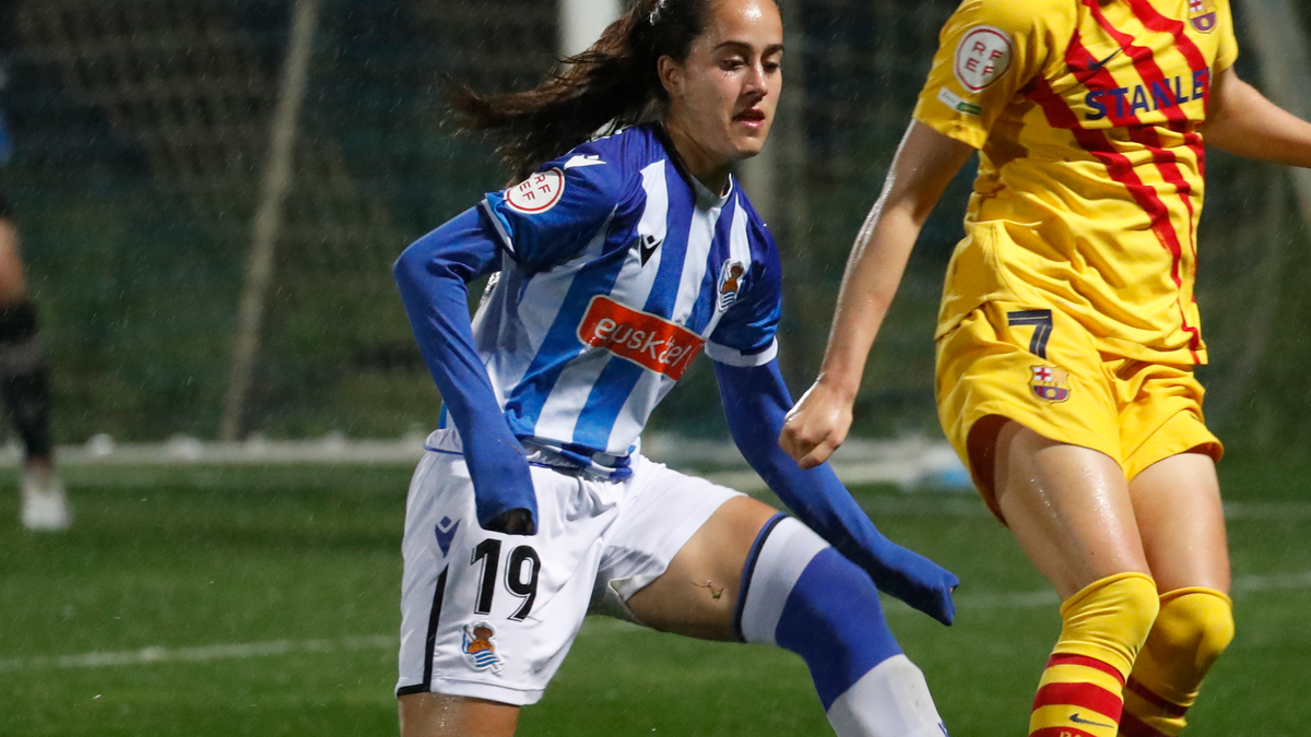 Núria Rábano con la Real Sociedad