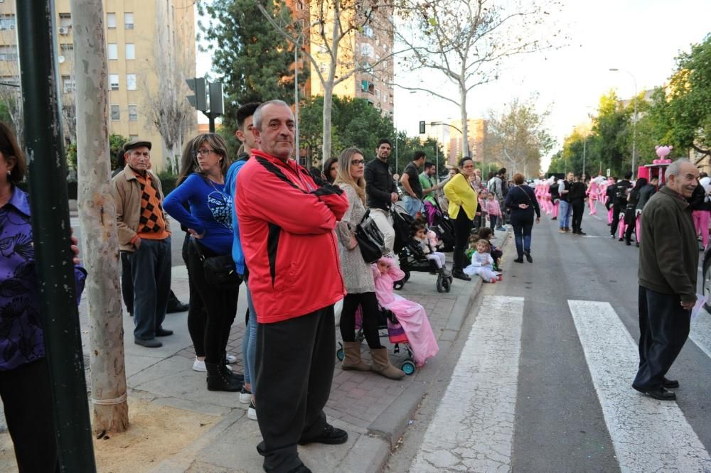 Vistabella saca su carnaval a las calles