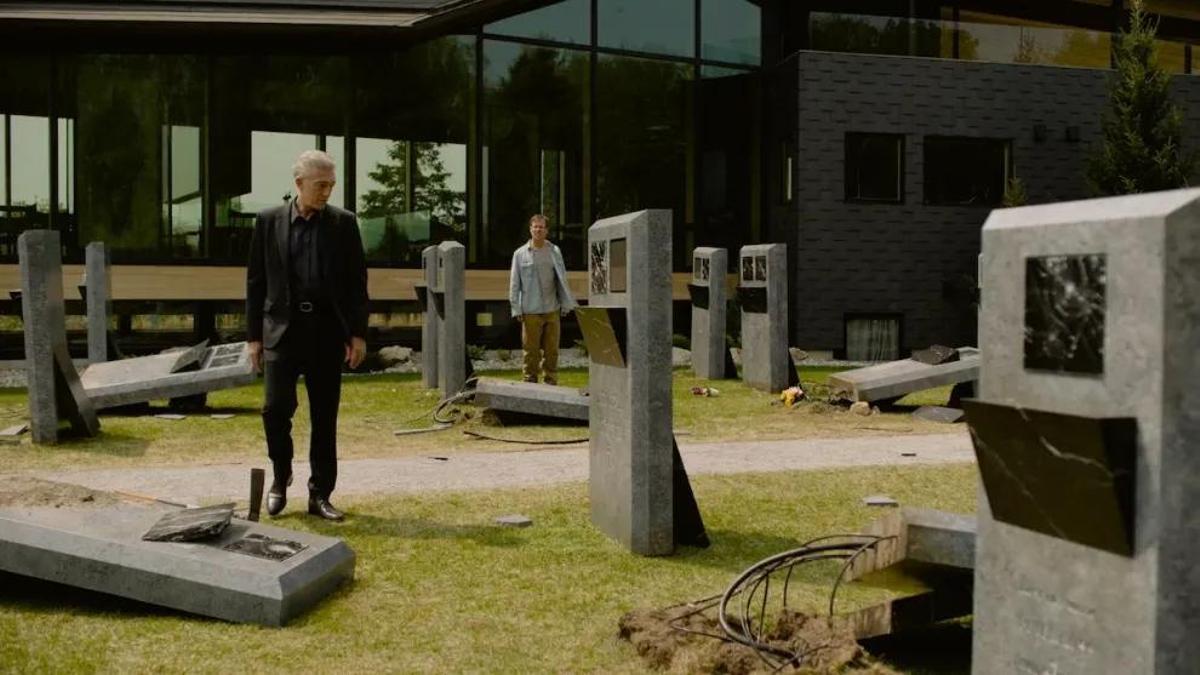 'The shrouds' es la historia de un magnate que crea un sistema para vigilar a los difuntos en sus mortajas, y que protagonizan Vincent Cassel, Diane Kruger y Guy Pearce.