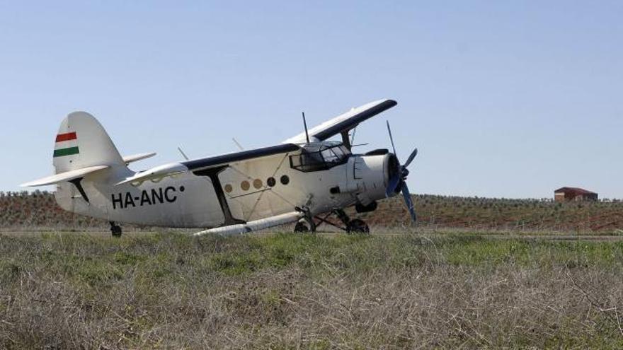 Mil kilos de hachís en una avioneta