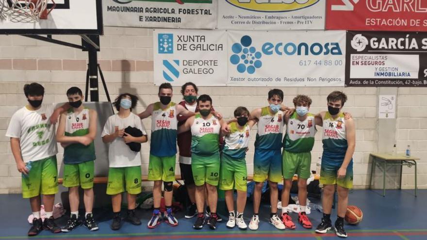 Los cadetes del La Robleda vencieron al Santa Baia. | // BASKETDEZA