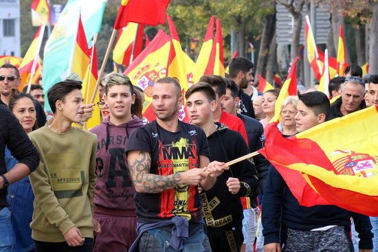 Manifestació a Girona en favor de la unitat d''Espanya