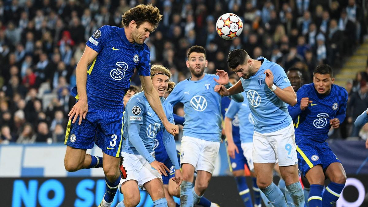 Marcos Alonso, en un partido de Champions con el Chelsea.