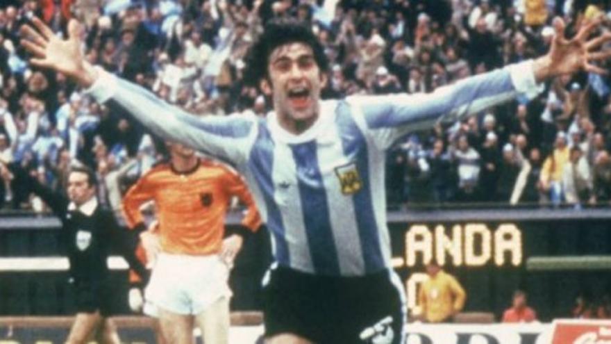 Así se las gastaba la leyenda del Valencia, Mario Alberto Kempes, en Argentina 78