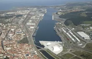 El Puerto de Avilés saca a licitación por casi 10 millones la explanada que unirá los muelles de Arcelor y Valliniello