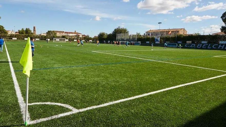 El Belchite tendrá que pagar 1.000 euros de multa por una invasión de campo en Tercera RFEF