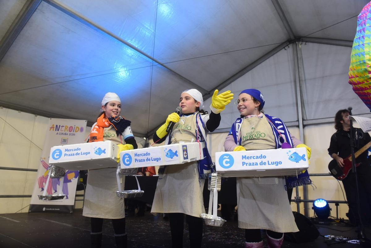 Concurso infantil de disfraces en el Campo da Leña