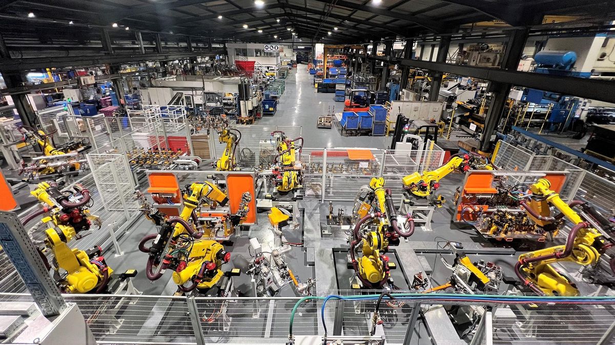 Visió general de la fàbrica de Meleghy Automotive a Abrera