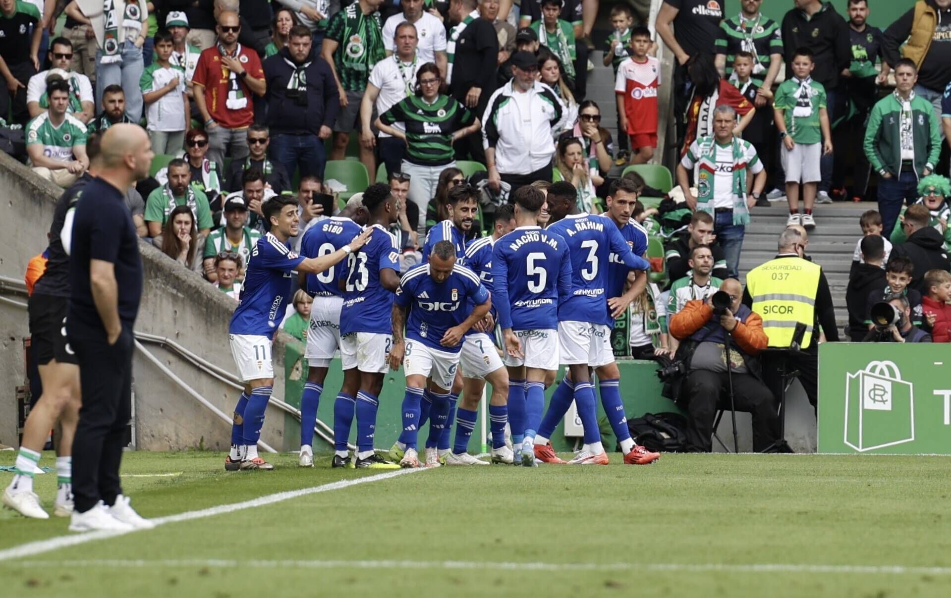 Así fue el partido entre el Real Oviedo y el Racing de Santander