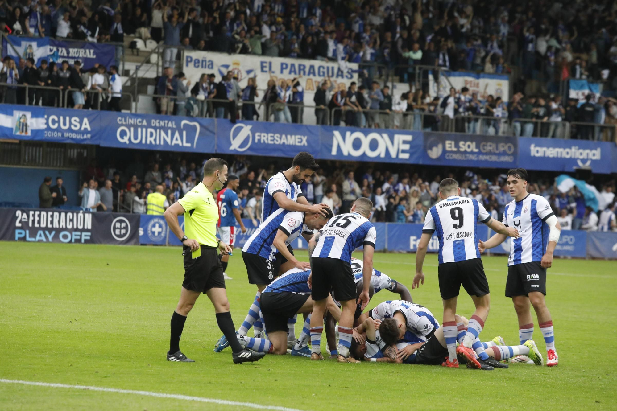 EN IMÁGENES: La final por el ascenso entre Avilés y Rayo Majadahonda vivida en el Suárez Puerta