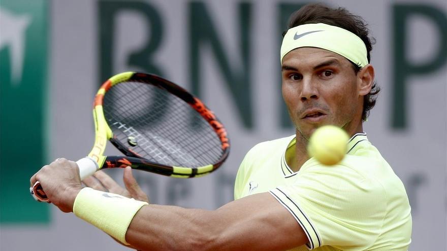 Nadal pone la directa en su estreno en Roland Garros