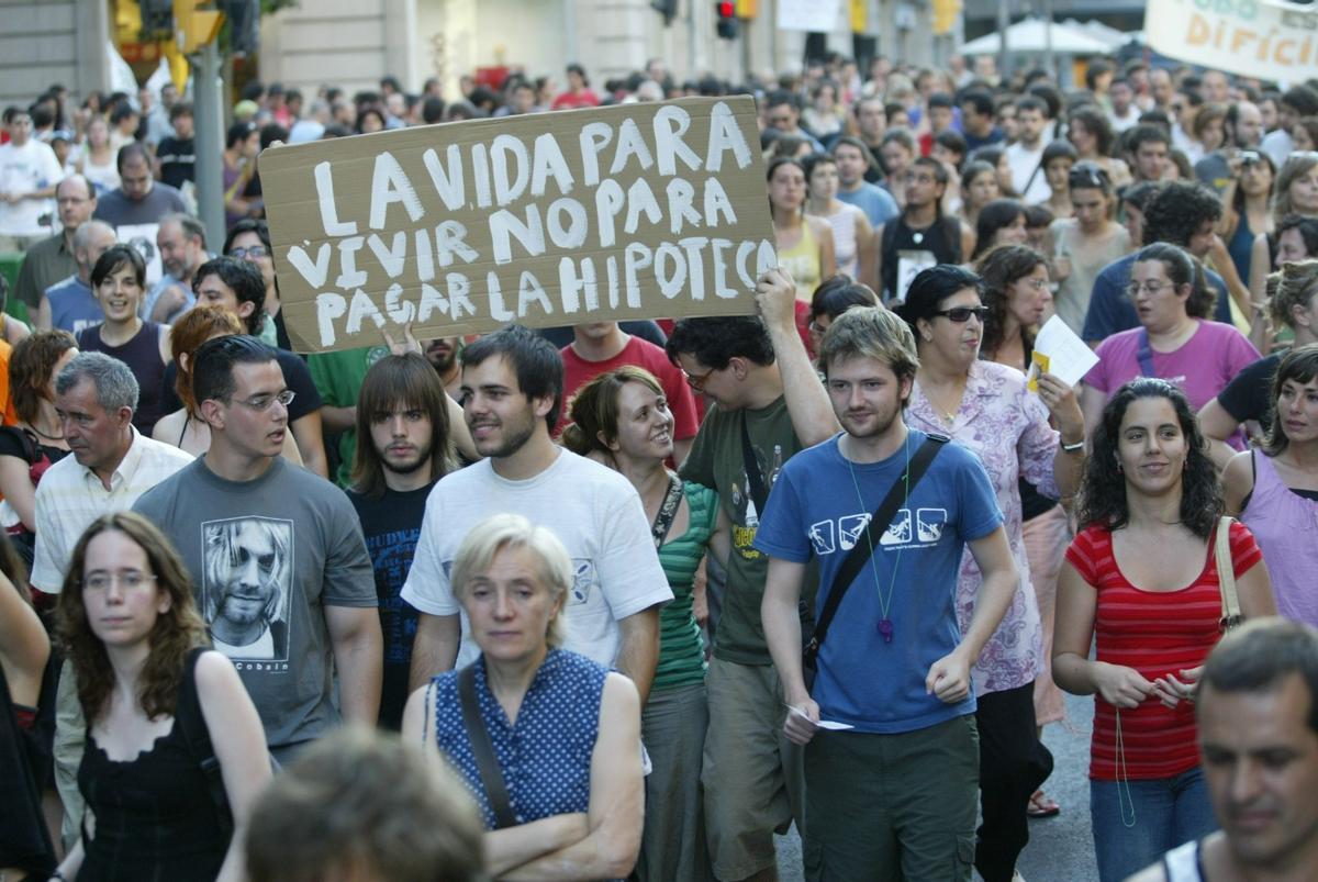 Un grupo de jóvenes 'millennials' protestan por los salarios y la vivienda