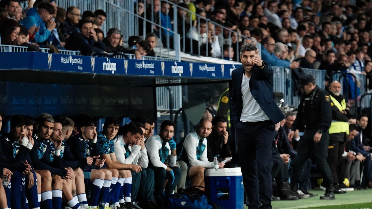 Las barreras en el fútbol están para quitarlas