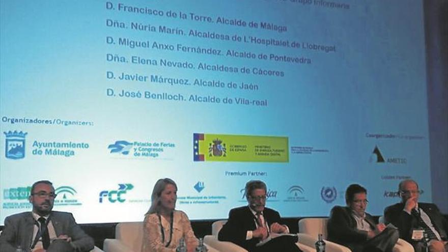 Benlloch lleva a un foro internacional el liderazgo innovador de la ciudad