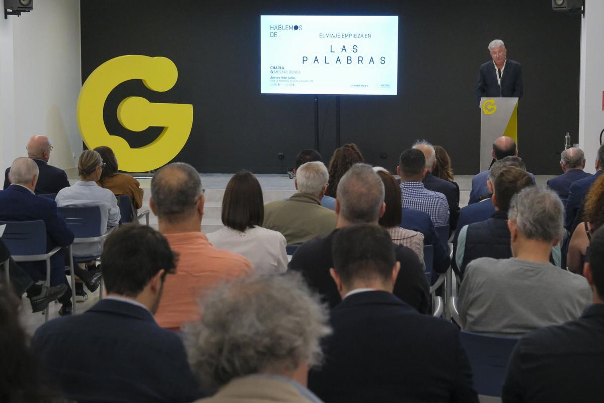 Foro de las jornadas 'Hablemos de...', organizadas por LA PROVINCIA y Guaguas Municipales en el Club LA PROVINCIA