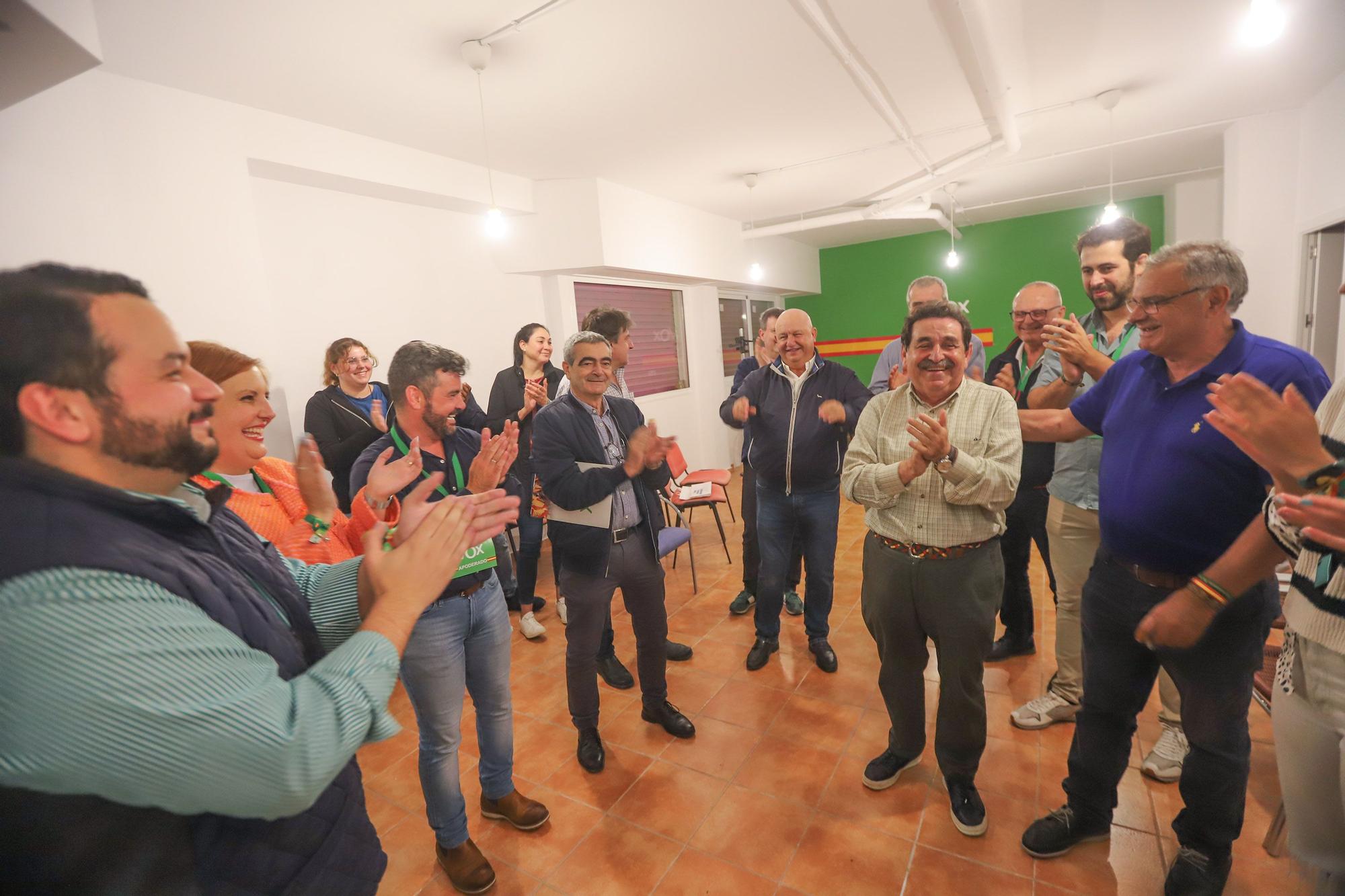 PP y VOX celebran sus resultados electorales en Orihuela