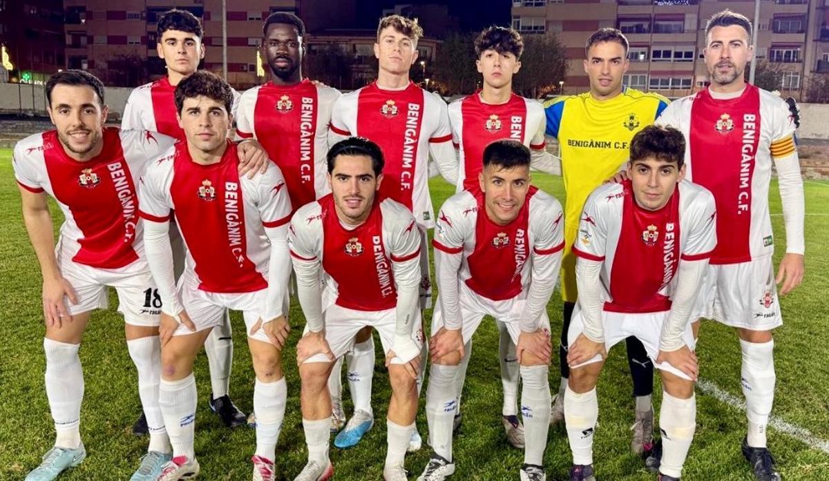 Once titular del Benigànim CF ante el Eldense B.
