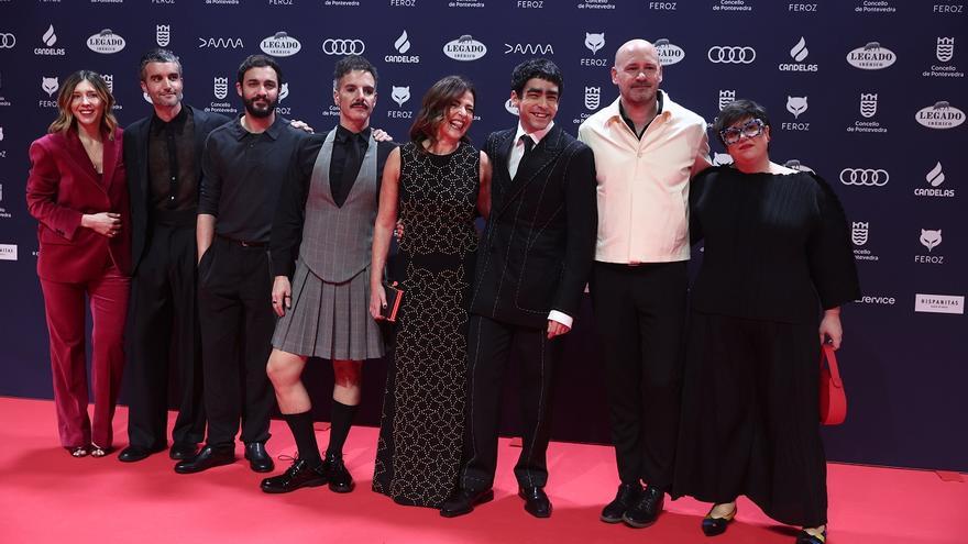 La alfombra &#039;granate&#039; conquista con su glamour el Pazo da Cultura