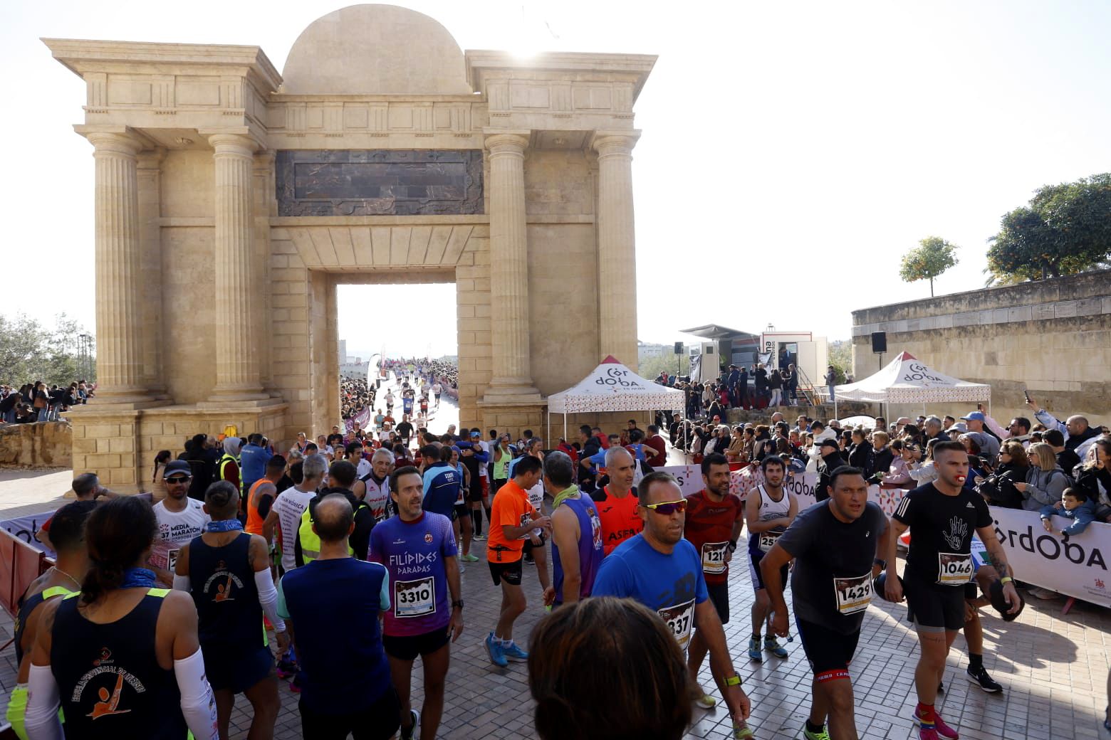 Media Maratón de Córdoba 2023: la carrera, en imágenes