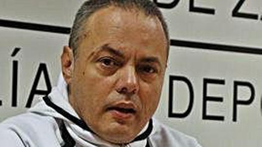 Fran García, entrenador del Quesos El Pastor.