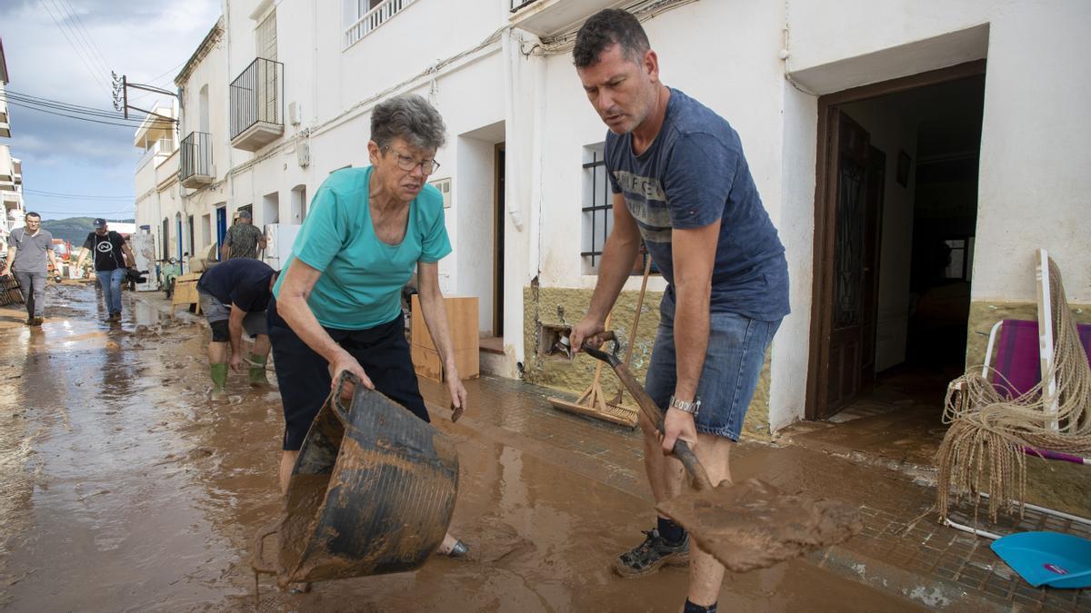 Dia después de las inundaciones a Alcanar.