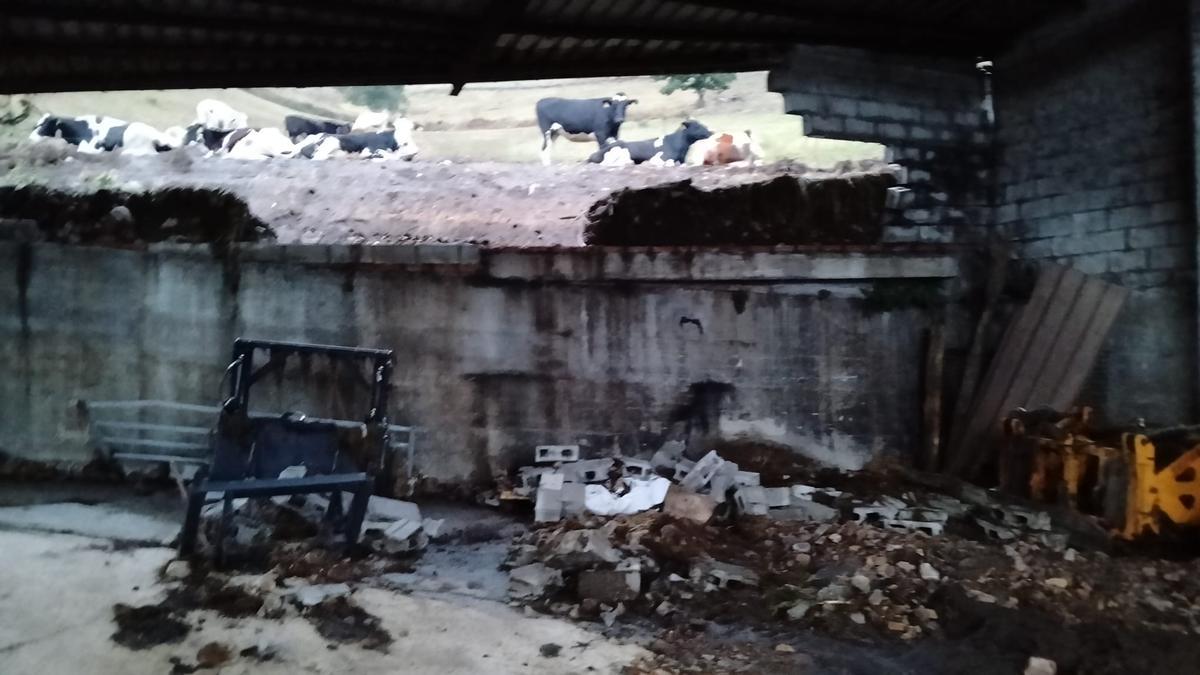 En imágenes: Así quedó el pueblo de Fontalba, en Tineo, tras la tromba de agua registrada el viernes