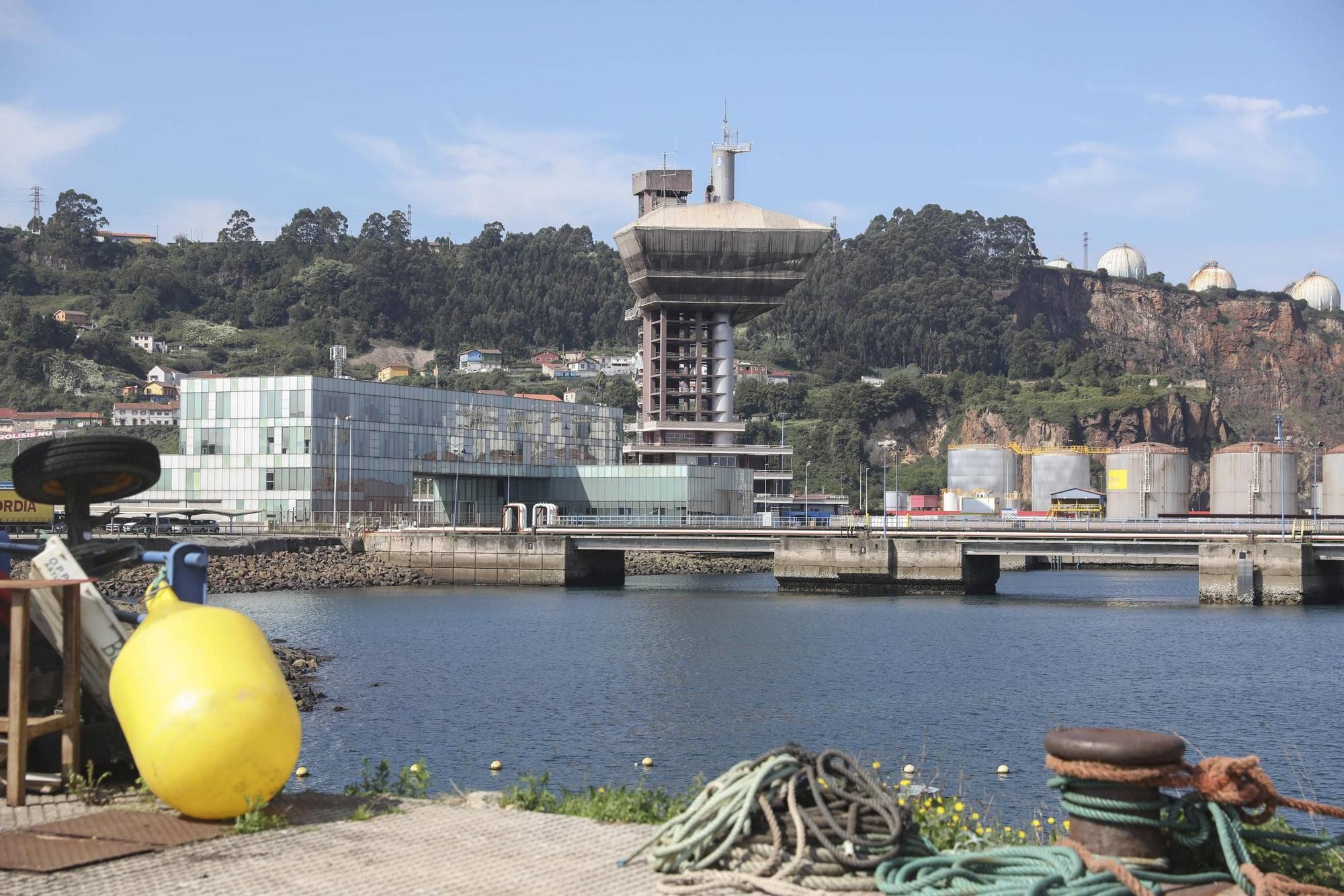 Del pasado al presente: una vista al Oeste de Gijón en imágenes