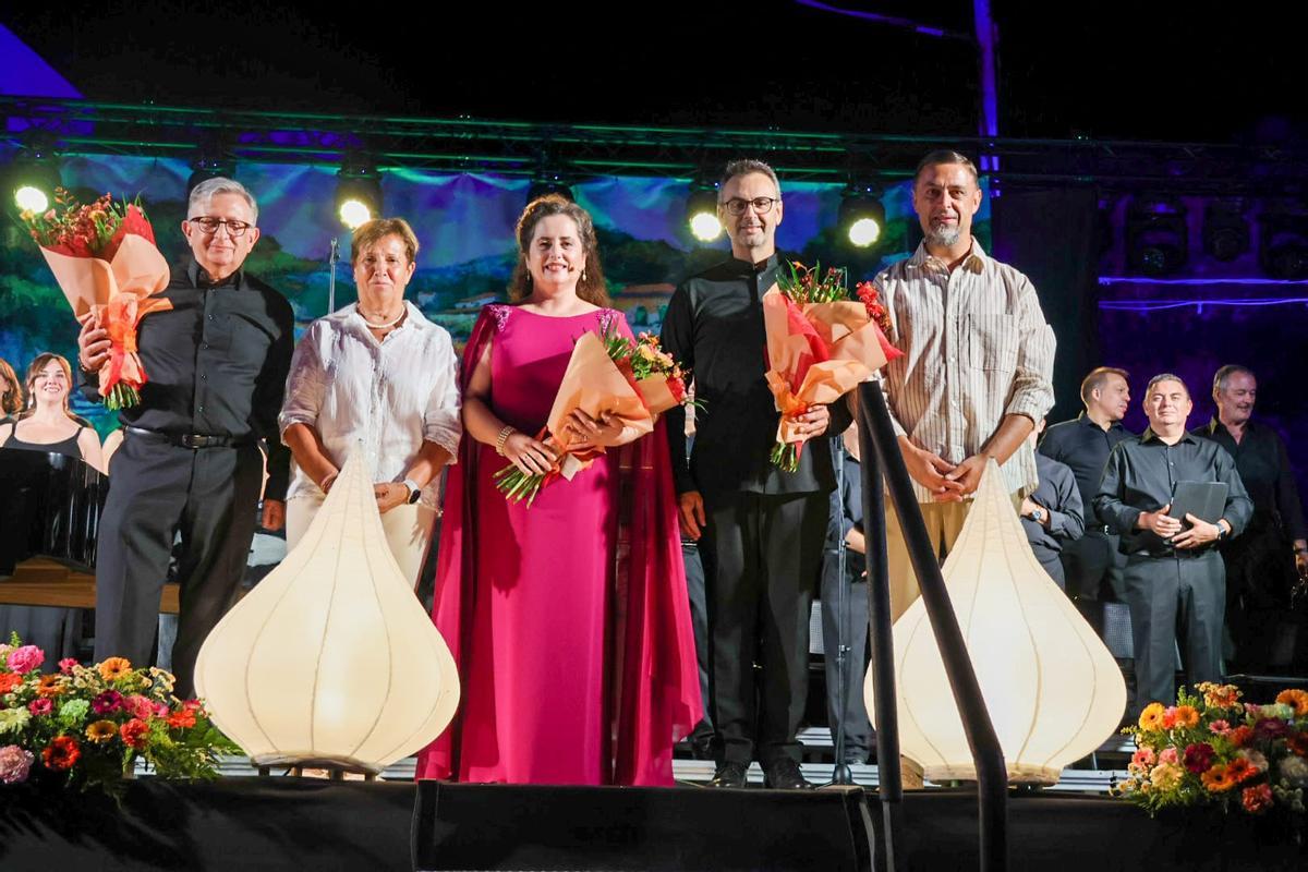 Cala Figuera vive una velada mágica con 'Música arran de mar'