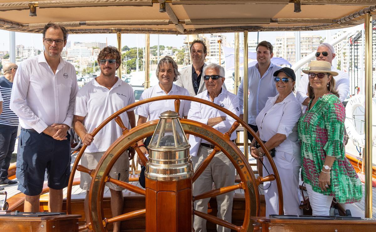 La presentación oficial se ha celebrado a bordo del velero `Doña Francisca`.