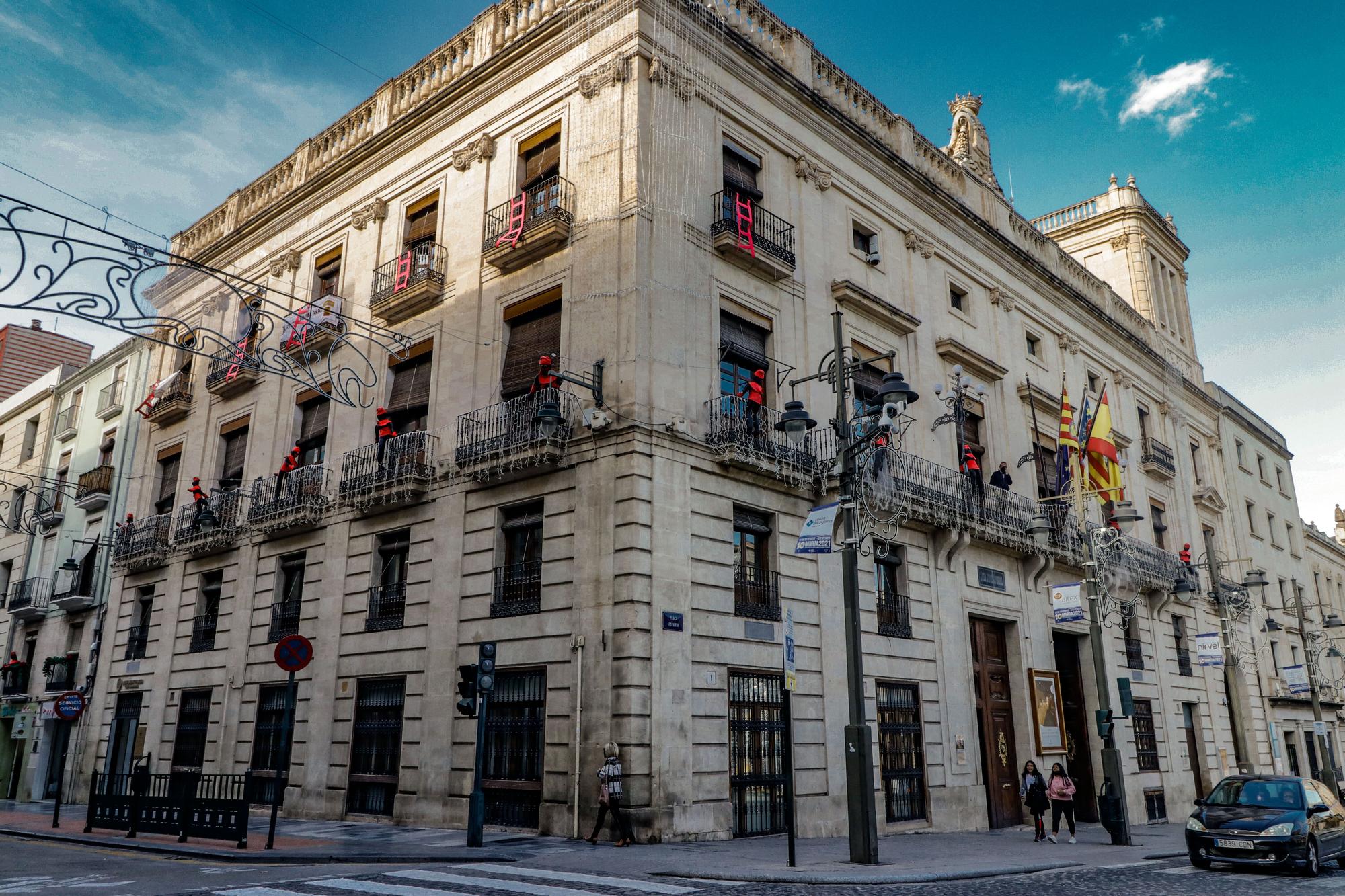 La Navidad se cuela por los balcones de Alcoy