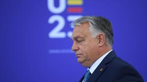 Orbán dice que la UE ha violado y forzado a Hungría a un acuerdo migratorio.