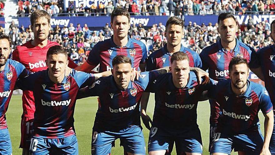 Quico negocia con los capitanes del Levante un recorte salarial