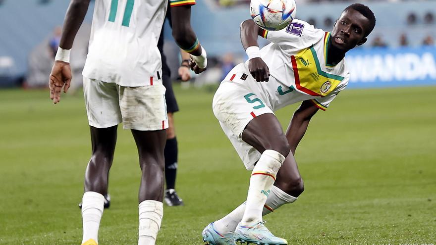 Gueye, el todoterreno de Senegal que es más homófobo que Qatar