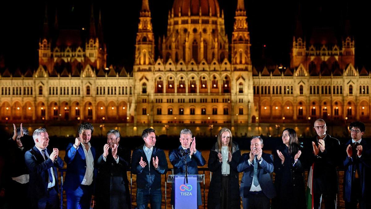 ELECCIONES HUNGRÍA | Magyar celebra su victoria en las elecciones: «Hemos liberado a Hungría, hemos recuperado nuestra patria»