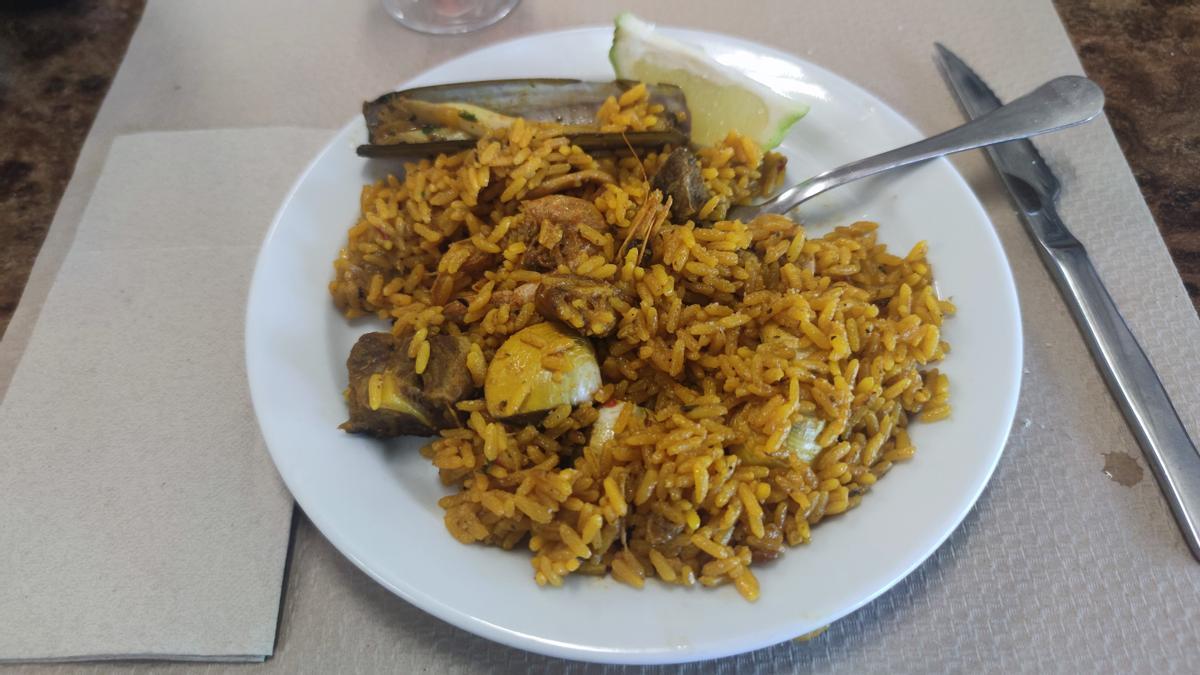 El arroz con navajas del Bar Andalucía.