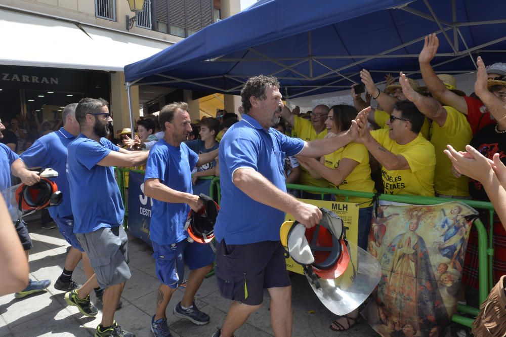 La última mascletà de las fiestas, a cargo de la Pirotecnia Ferrández, deja un gran sabor de boca.